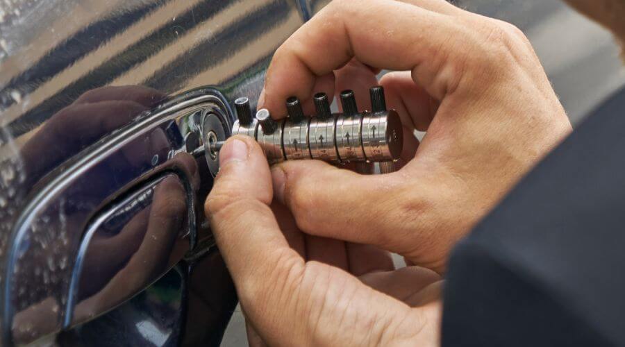 Expert new roof installation services in Montrose, IL